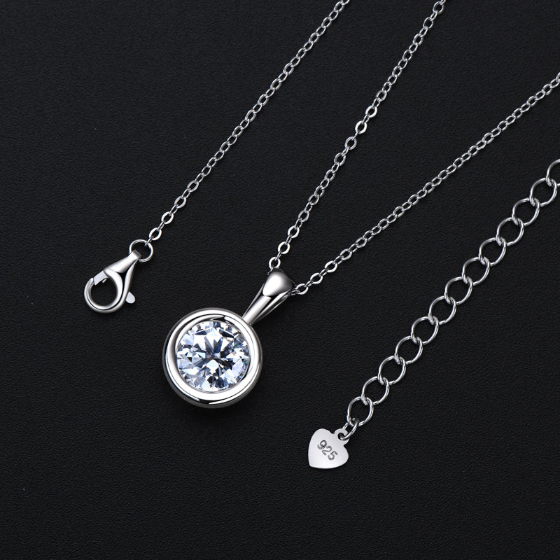 DIOR - 2ct Diamond Necklace