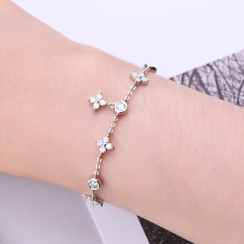 FIFTH AVENUE - Muitli-Diamond Bracelet