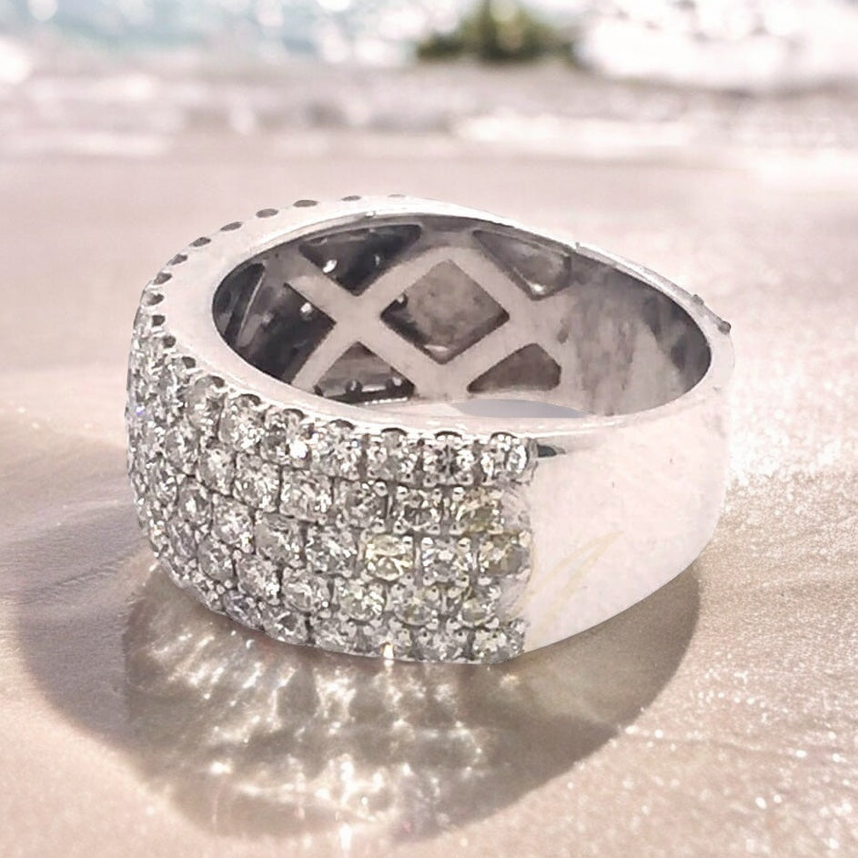 PAVAROTTI - Handmade Natural Diamond Ring