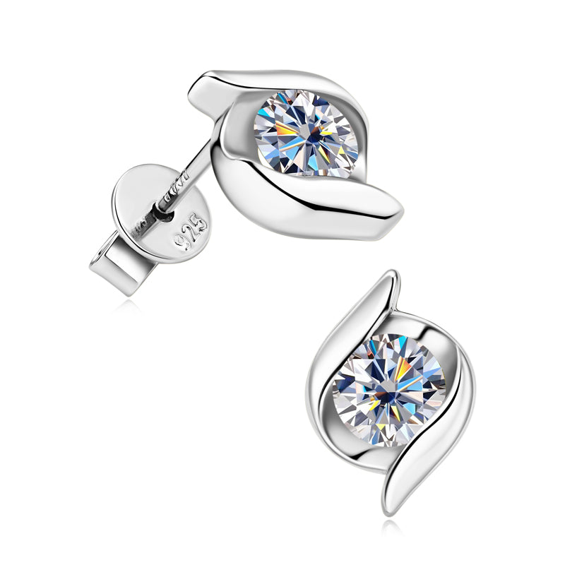 HENNESSY - Snatched Diamond Stud Earrings