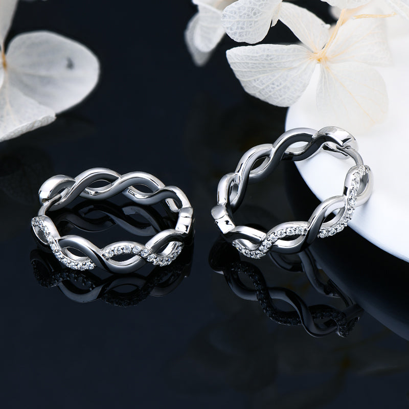 BACARRI - Diamond Swerve Hoop Earrings