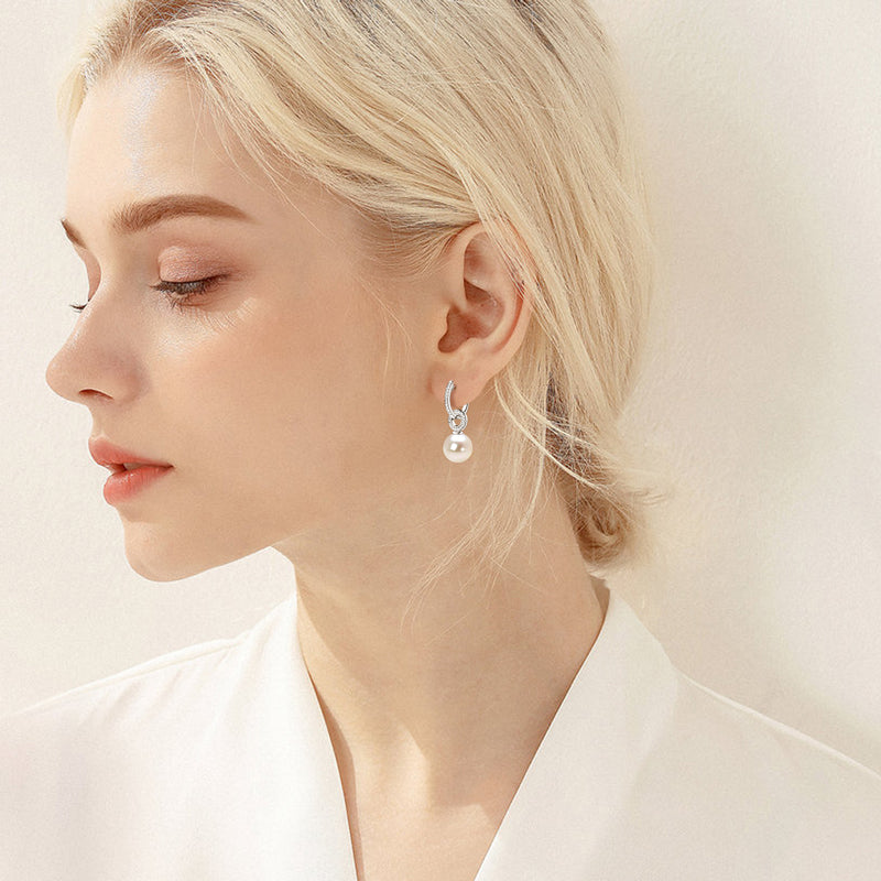 BRITANNIA - Cultured Pearl Earrings