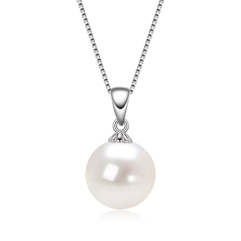 TRIESSA - Natural Freshwater Pearl Necklace
